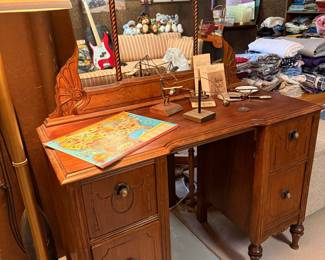 Antique Oak Vanity Desk with Mirror