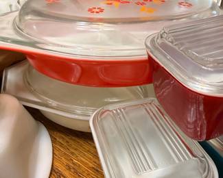 Pyrex "Friendship" Pattern Casserole Dish with Lid