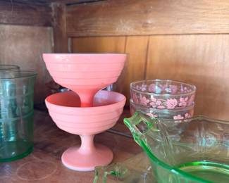 Hazel Atlas Moderntone Platonite Pink Dessert Set