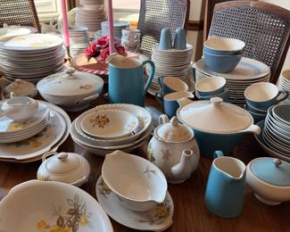 Vintage Cotillion by Sango Yellow Rose Dinnerware Set