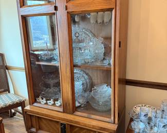 Mid-Century Modern Oak China Cabinet with Glassware and Frosted Silver Leaf Glasses