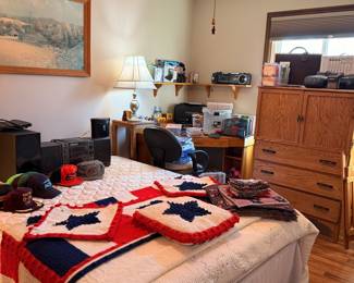 Vintage Crochet Quilt with Star Motifs