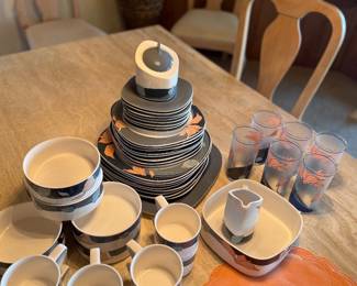 NEW DECADE NORITAKE JAPAN SET