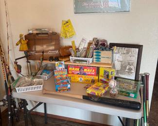 FISHING ITEMS, TACKLE BOX, FISHING LURES/HOOKS, FISHING REELS/RODS, BASEBALL CARDS, BASEBALL BATS