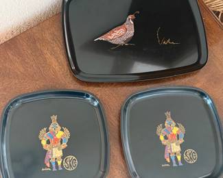 COUROC VINTAGE MCM SERVING TRAYS