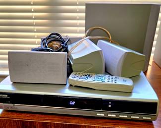 DVD Player w Speakers