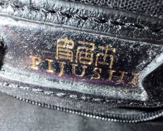 Leadies Leather Pijushi Handbag