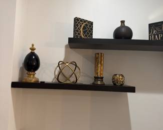 Decorative Pieces