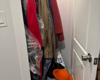 Ladies clothing Average size a 14