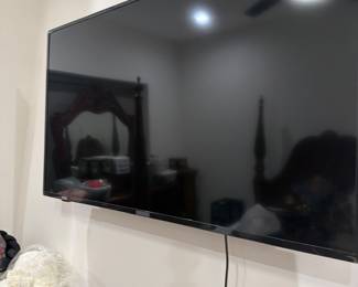 65" Insignia Flat screen TV