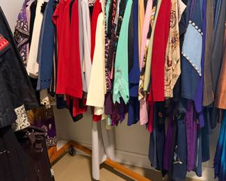 Ladies Clothing ALL NIC
