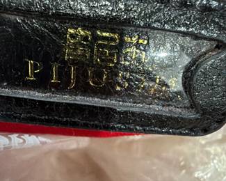 Ladies leather handbag by Pijushi