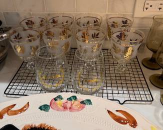Oak leaf vintage glasses