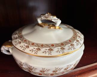 Royal Worcester Vitreous Porcelain Soup Tureen 