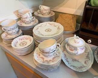 Z.S & Co. "Orleans" Porcelain Dinnerware Set