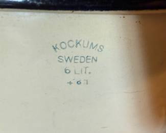 Kokkums Cream Enamelware Stock Pot