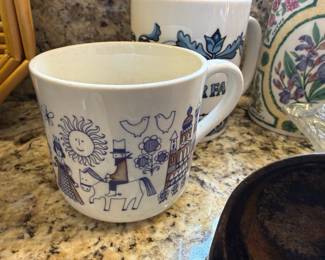 Arabia Finland Matin Matka Coffee Mug