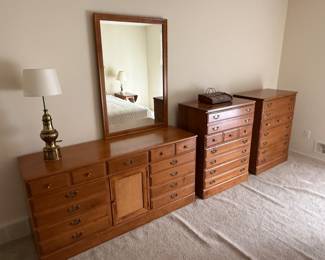 Bedroom set