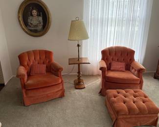 Chairs, lamp table, picture 