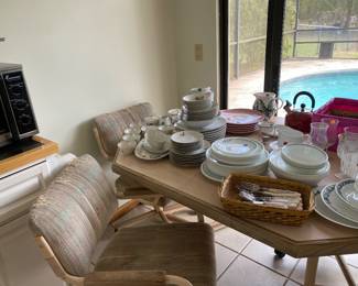 Dining table and dining ware