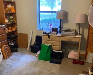 Vintage desk (matches bedroom set)