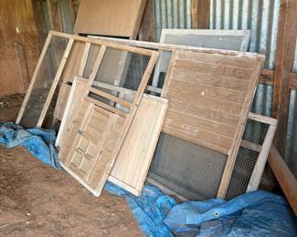 Chicken coop-assembly required