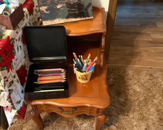 step table, art supplies
