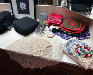 doilies, pot holders