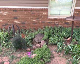 yard art