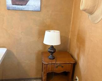 night stand or side table, lamp, decor