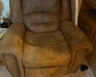 like new recliner
