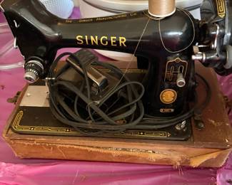 Singer Sewing Machine