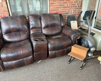3 piece sectional needs to be hooked together, small desk