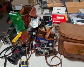 Vintage 35mm cameras 