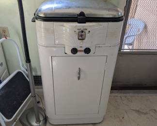 1940's roaster with cabinet 