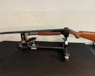 Ted Williams Model 200 Pump Shotgun 3"