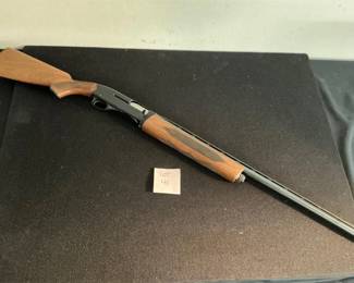 Winchester Model 1400 MKII Semi-Auto Shotgun