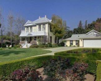 Hosted at one of Monrovia's oldest Historic homes!