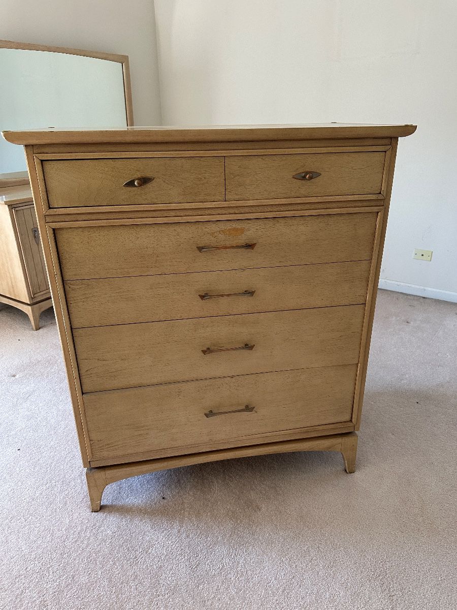MCM Kent Coffey chest of drawers