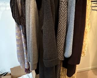 Women's clothing.....