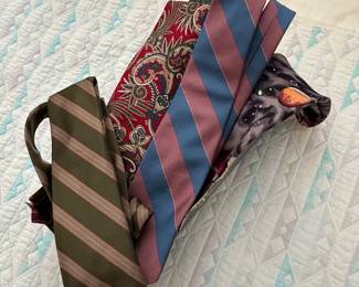 Men's ties