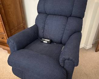 La-Z-Boy electric recliner....