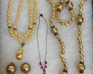 Costume Jewelry Tray