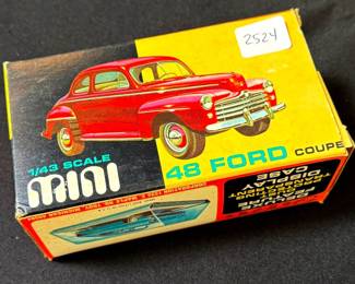 1948 Ford Coupe Mini Scale Model