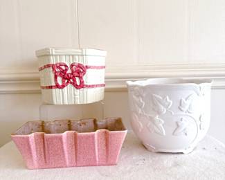 ceramic planter with pink bow ribbon made in italy, redwing usa pink pottery planter, whats vincent cadeaux colelctible planter