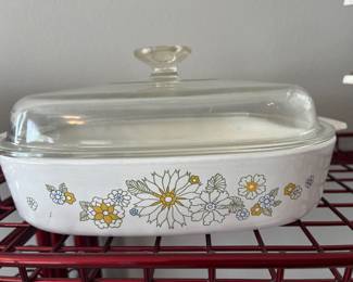 Vintage corningware daisy