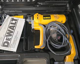 Dewalt cut out tool 