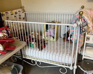 nice baby crib