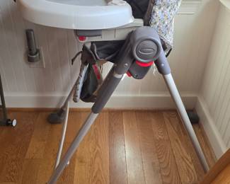 High chair 