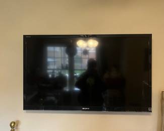 wall mount flat screen with remote